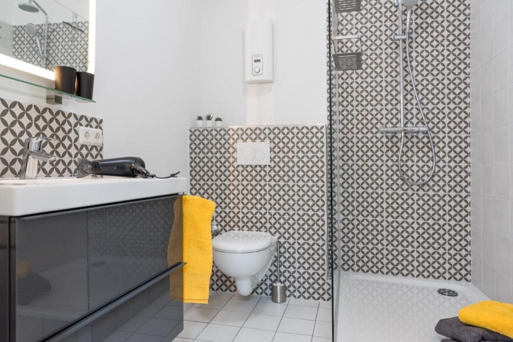 Apartment Fewo1846 - Flensburg68 - Komfortable Maisonettewohnung Fuer 6 Personen Mit Dachbalkon Im 4 Og Flensburg